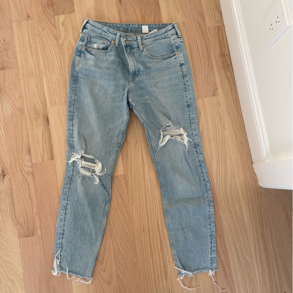 H&M Women’s Light Blue Ripped Skinny Soft Girlfriend Fit Jeans - Size 8